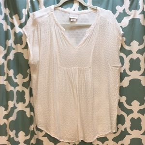 LIZ Claiborne lightweight blouse